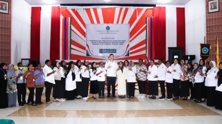 Bupati Freddy Thie Dukung Kreativitas Pendidik PAUD dalam Workshop Inovatif