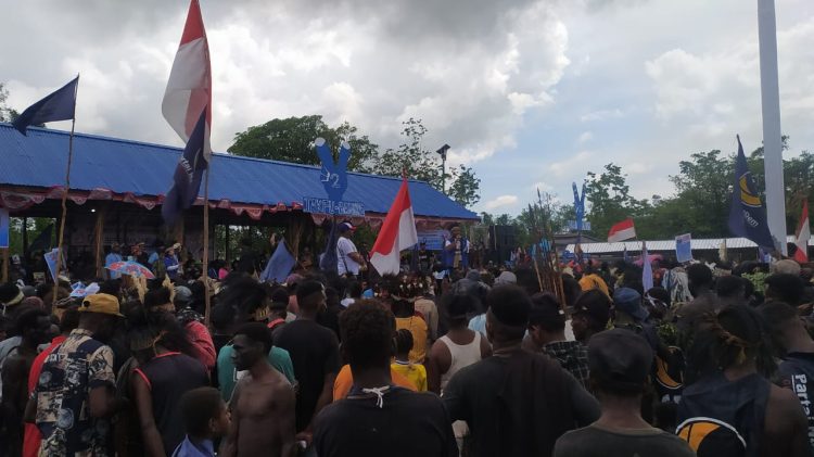 Istimewa, Pekikan ‘Ju’ Bon Jakfu Dan ‘Omen’ Koalisi PaNas-PSI Di Kampanye Akbar