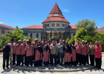 Pemkab Kaimana Fasilitasi 17 Warga Umrah Gratis ke Tanah Suci