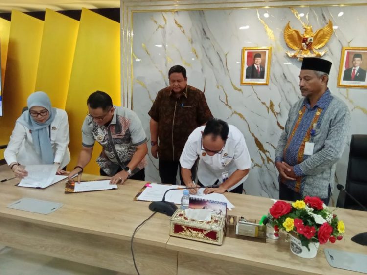 Pemkot Tual-Kemenhub RI Teken Berita Acara Serah Terima Aset