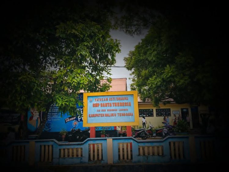 Siswi SMP Santa Theresia Langgur Terancam Dikeluarkan Dari Sekolah Karena Protes Uang Hadiah Lomba Yang Dipotong