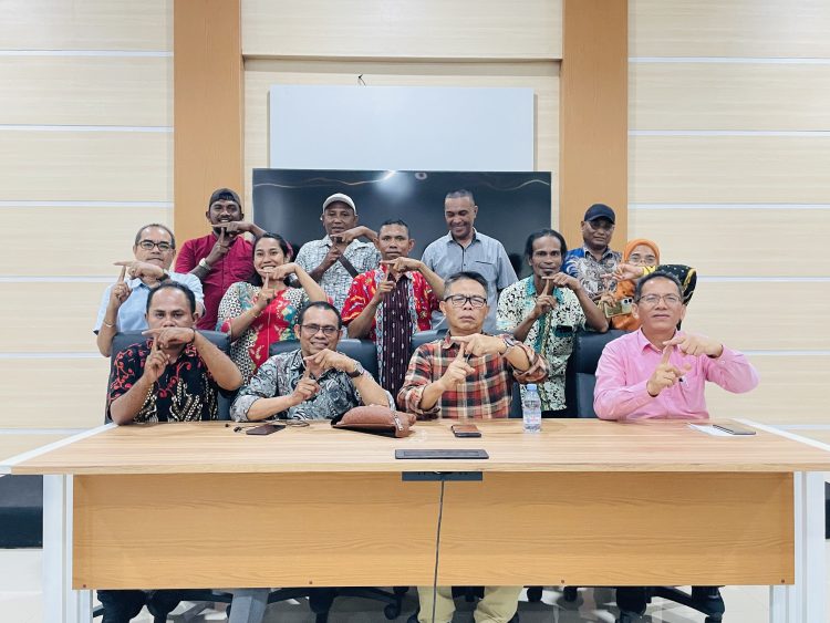 Dengan Dukungan Pemkot, 10 Wartawan di Tual Lulus UKW dan Kantongi Sertifikat Kompetensi