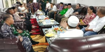 Takbiran di Tual: Pawai Kendaraan Dilarang, Fokus di Masjid dan Jalan Kaki