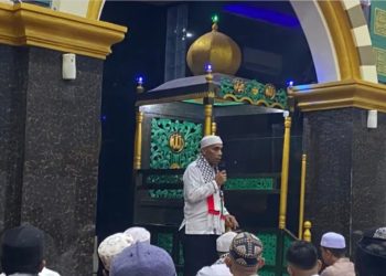 Sentuh Hati Generasi Muda, Wakil Wali Kota Tual Sampaikan Pesan Inspiratif di Masjid Az-Zahra