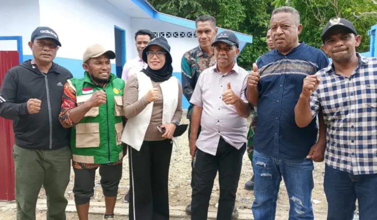Pastikan Program Nasional Tepat Sasaran, Wakil Walikota Tual Tinjau Dapur MBG di Kepulauan Kur
